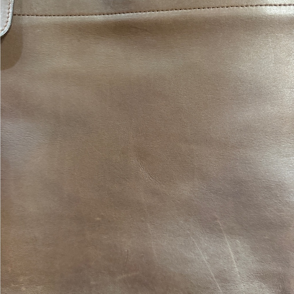 Coach Chocolate Brown Leather Tote with Brass Hardware - Picture 3 of 12